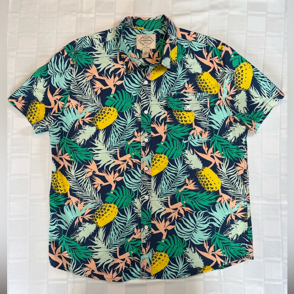 St. John’s Bay Tropical Print Men's Shirt size XL